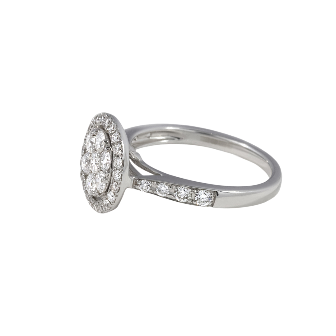 Round Cluster Illusion Set Halo Diamond Band Engagement Ring